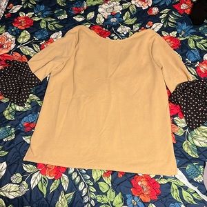 Medium top